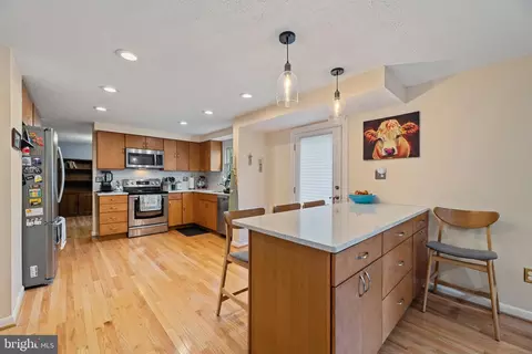 Kitchen - 9366 Westering Sun, Columbia, MD 21045 photo 4 of 4