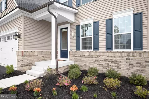 Exterior - 8370 Mcgill Ct, Laurel, MD 20723 photo 2 of 8