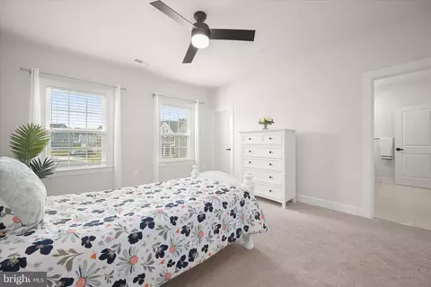 Bedroom - 8370 Mcgill Ct, Laurel, MD 20723 photo 8 of 11