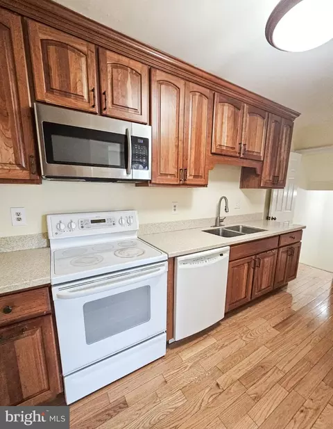 Kitchen - 9737 Whiskey Run, Laurel, MD 20723 photo 2 of 3