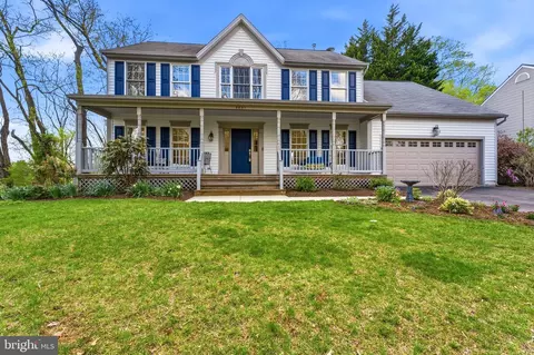 3831 Parrot Dr, Ellicott City, MD 21042