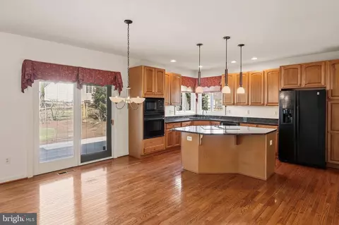 Kitchen - 10013 Fall Rain Dr, Laurel, MD 20723 photo 2 of 5