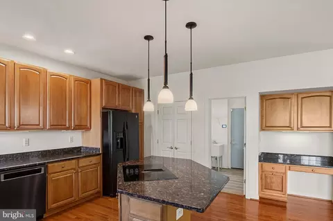Kitchen - 10013 Fall Rain Dr, Laurel, MD 20723 photo 4 of 5
