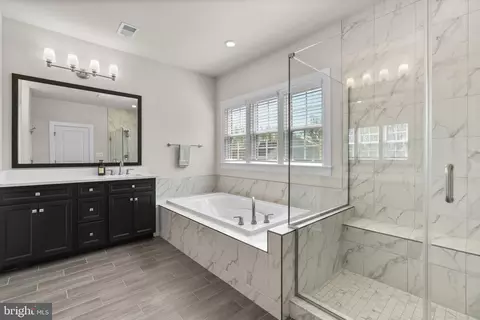 Bath - 8417 Bald Eagle Ct, Laurel, MD 20723 photo 3 of 4