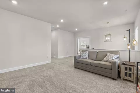 Entry Way - 8417 Bald Eagle Ct, Laurel, MD 20723 photo 1 of 11