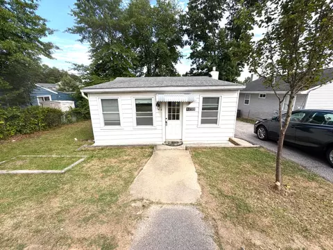 8235 Glen Ct, Jessup, MD 20794