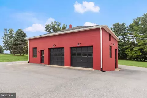 Exterior - 16645 Frederick Rd, Mount Airy, MD 21771 photo 10 of 22