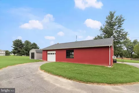 Exterior - 16645 Frederick Rd, Mount Airy, MD 21771 photo 14 of 22
