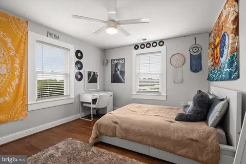 Bedroom - 16645 Frederick Rd, Mount Airy, MD 21771 photo 4 of 9