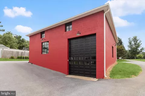 Exterior - 16645 Frederick Rd, Mount Airy, MD 21771 photo 9 of 22