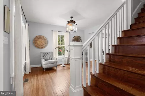 Entry Way - 16645 Frederick Rd, Mount Airy, MD 21771 photo 2 of 7