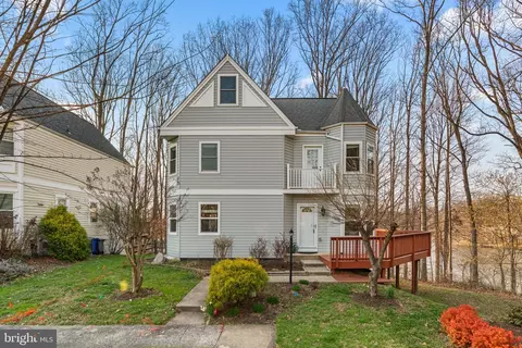 7254 Riding Hood Cir, Columbia, MD 21045