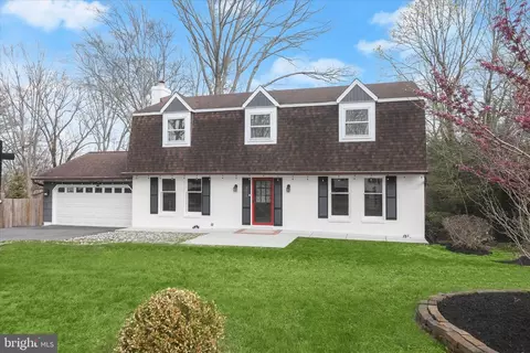 9035 Overhill Dr, Ellicott City, MD 21042