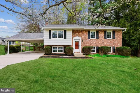 3444 Walker Dr, Ellicott City, MD 21042