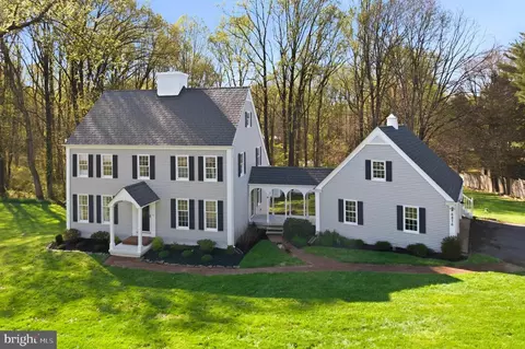 6876 Mink Hollow Rd, Highland, MD 20777