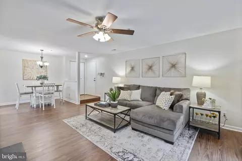 4910 Columbia Rd #1 118, Columbia, MD 21044