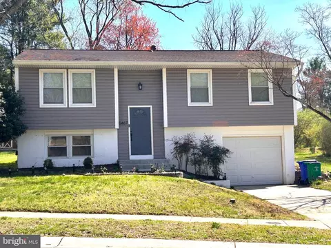 5467 Bluecoat Ln, Columbia, MD 21045