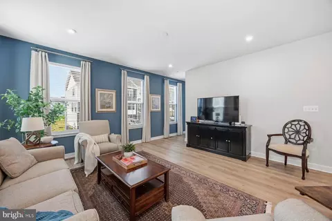8513 Hudson Ct, Laurel, MD 20723 photo 17