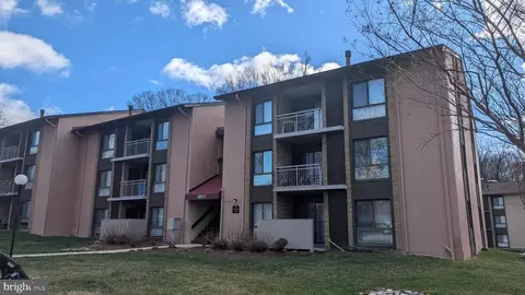 5911 Tamar Dr #8, Columbia, MD 21045