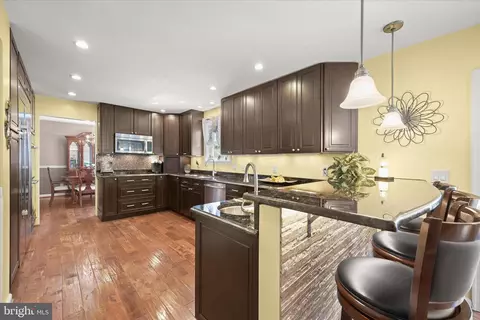 Kitchen - 6206 Fairbourne Ct, Hanover, MD 21076 photo 1 of 3