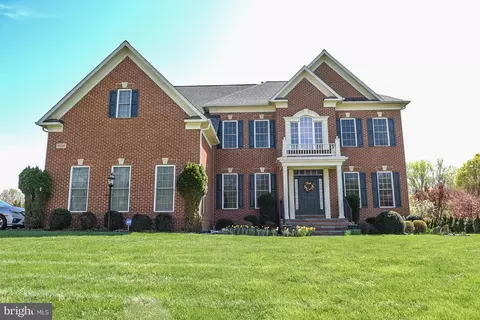 11039 Hunters View Rd, Ellicott City, MD 21042
