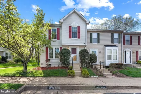 8122 Woodward St, Savage, MD 20763