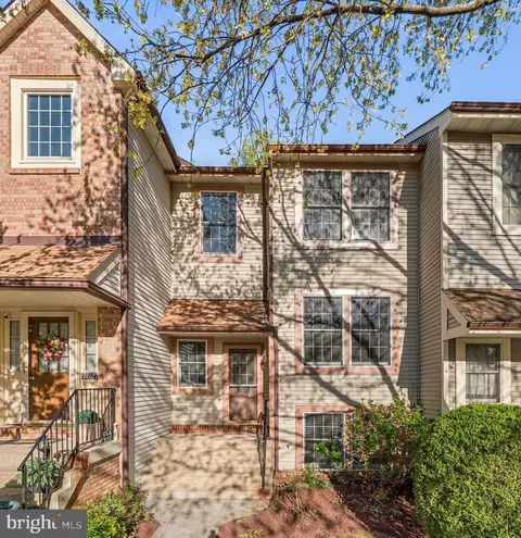 7525 Swan Point Way #19-5, Columbia, MD 21045