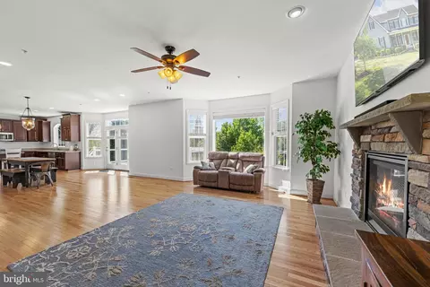 Living - 10693 Harding Rd, Laurel, MD 20723 photo 3 of 3