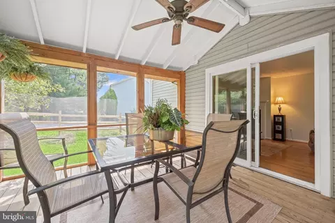 8733 Cardinal Forest Cir, Laurel, MD 20723 photo 34