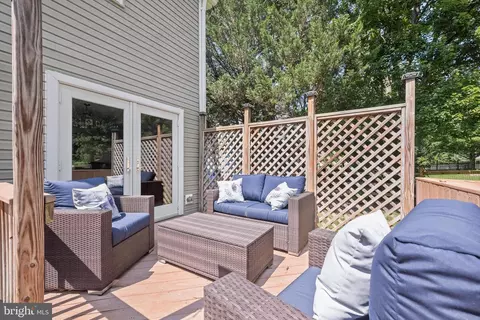 8733 Cardinal Forest Cir, Laurel, MD 20723 photo 38