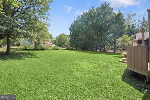 8733 Cardinal Forest Cir, Laurel, MD 20723 photo 42