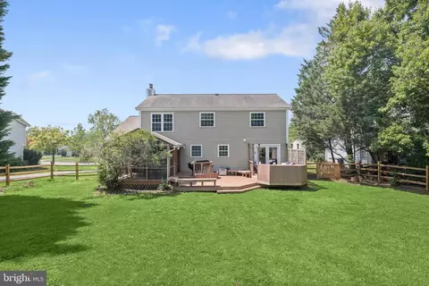 8733 Cardinal Forest Cir, Laurel, MD 20723 photo 35