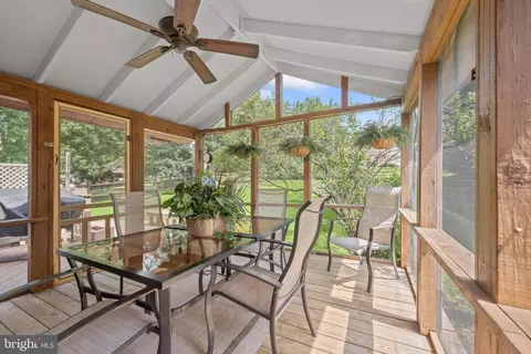 8733 Cardinal Forest Cir, Laurel, MD 20723 photo 33