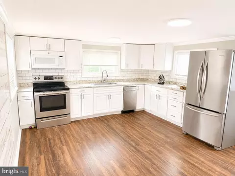 6505 Vert Dr, Elkridge, MD 21075