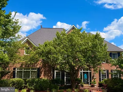 3357 Danmark Dr, Glenwood, MD 21738