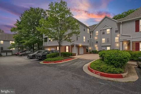 5804 Wyndham Cir #202, Columbia, MD 21044
