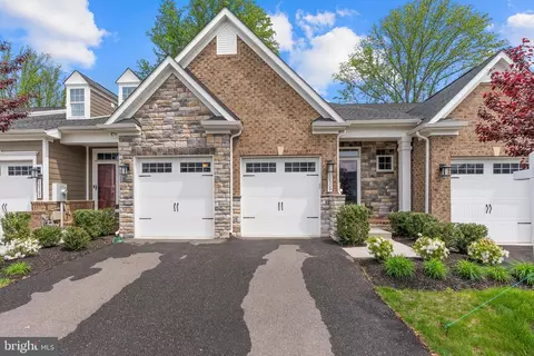 10509 Rossini Ln, Ellicott City, MD 21042