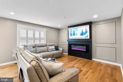 Living - 7368 Cedar Ave, Jessup, MD 20794 photo 1 of 1