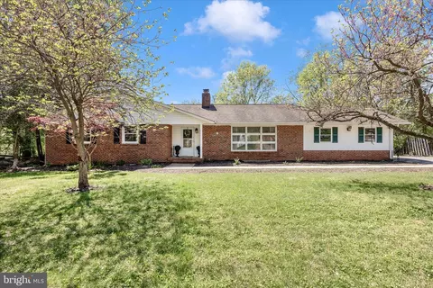 11713 Wayneridge St, Fulton, MD 20759