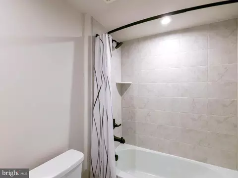 Bath - 8123 Primrose Ln, Laurel, MD 20723 photo 3 of 9