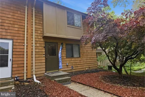 Other - 7490 Hickory Log Cir, Columbia, MD 21045 photo 2 of 10