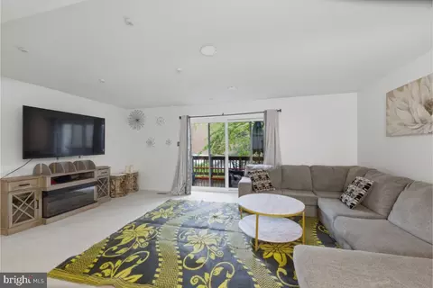 Other - 7490 Hickory Log Cir, Columbia, MD 21045 photo 5 of 10
