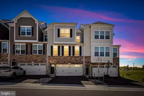 7923 Olive Branch Ln, Laurel, MD 20723