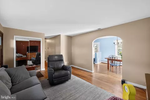 10386 Gorman Rd, Laurel, MD 20723 photo 12