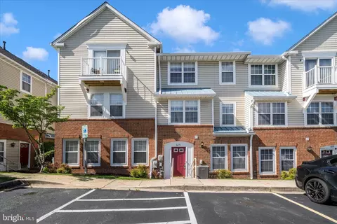 6271 Sandpiper Ct #8, Elkridge, MD 21075