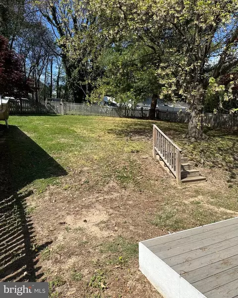 Exterior - 6020 Hanover Rd, Hanover, MD 21076 photo 5 of 7