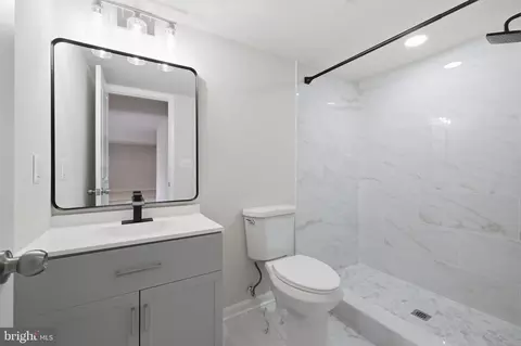 Bath - 7534 Declan Rd, Laurel, MD 20723 photo 5 of 6
