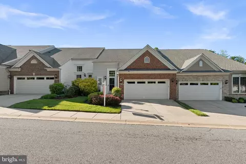 8254 Academy Rd #8, Ellicott City, MD 21043