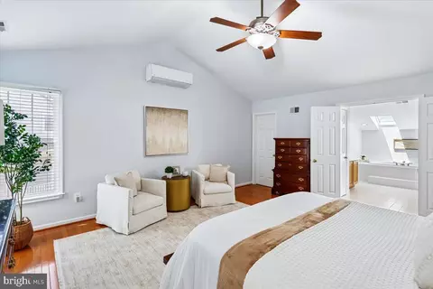Bedroom - 9909 Midsummer Snow Ln, Laurel, MD 20723 photo 7 of 17