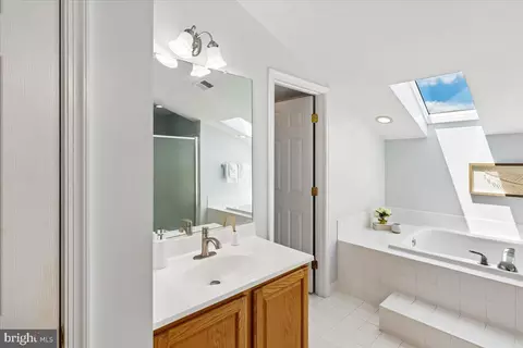 Bath - 9909 Midsummer Snow Ln, Laurel, MD 20723 photo 3 of 9
